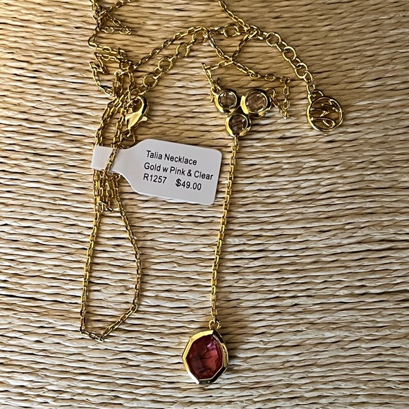 REAL SIMPLE STYLE TALIA NWT YELLOW GOLD-PLATED & PINK/CLEAR CRYSTALS NECKLACE - Picture 3 of 14